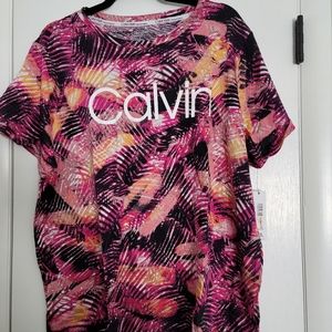 Plus size scoop neck t shirt